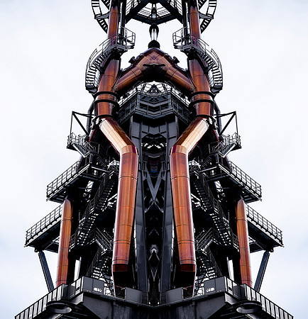 Structures Of Our Ambition 140 x 140 cm